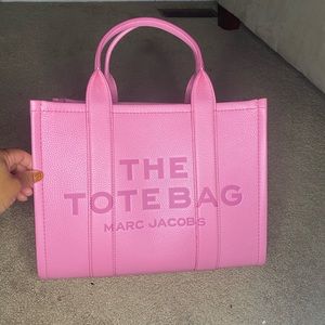 Marc Jacobs Medium Leather Tote (Candy Pink)